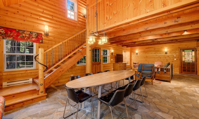 McCall House | 200 m² House ∙ 4 bedrooms ∙ 15 guests