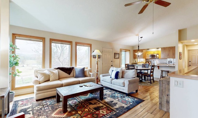 Kalispell House | 203 m² House ∙ 3 bedrooms ∙ 6 guests