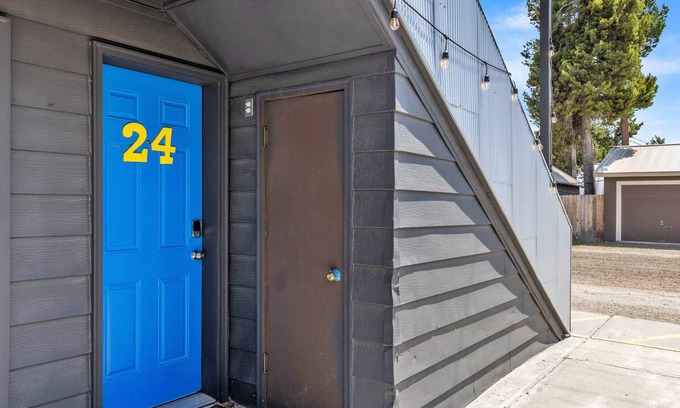 West Yellowstone Hotel | 23 m² Hotel ∙ 1 bedroom ∙ 2 guests