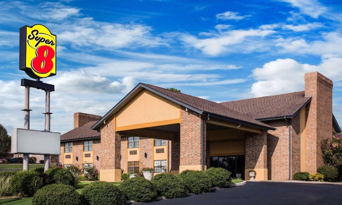 Paragould Hotel | 24 m² Hotel ∙ 127 guests