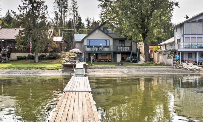 Diamond Lake House | 241 m² House ∙ 5 bedrooms ∙ 14 guests