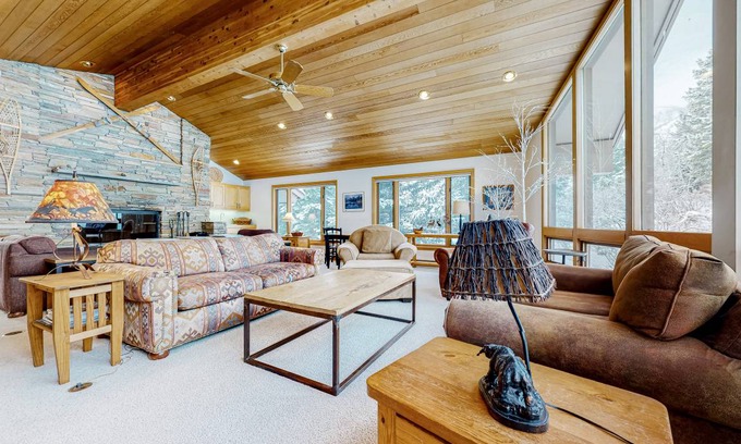 Teton Village House | 242 m² House ∙ 3 bedrooms ∙ 8 guests
