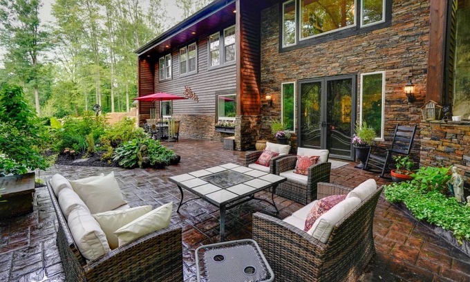 Delaware House | 250 m² House ∙ 3 bedrooms ∙ 10 guests
