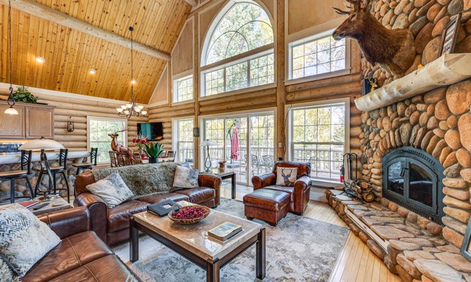 Red Feather Lakes House | 269 m² House ∙ 4 bedrooms ∙ 9 guests