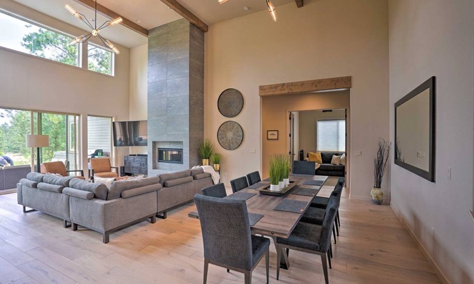Bend House | 269 m² House ∙ 4 bedrooms ∙ 7 guests