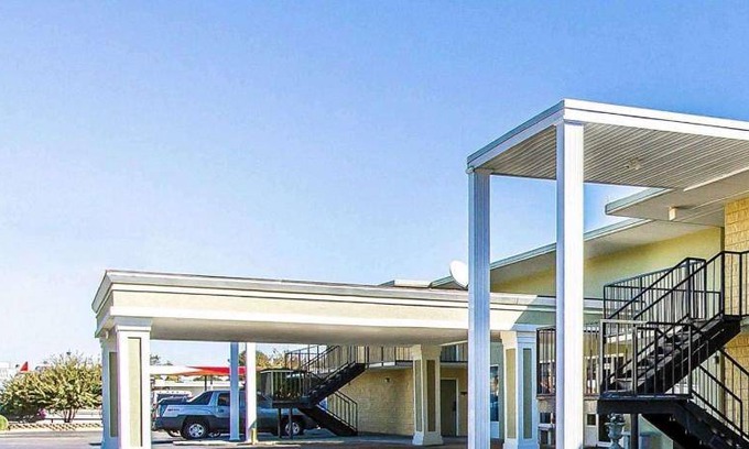 Millington Hotel | 27 m² Hotel ∙ 9 guests