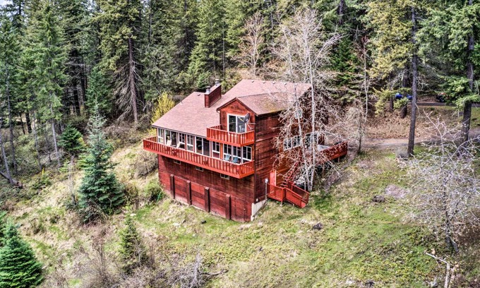 Worley House | 278 m² House ∙ 3 bedrooms ∙ 9 guests