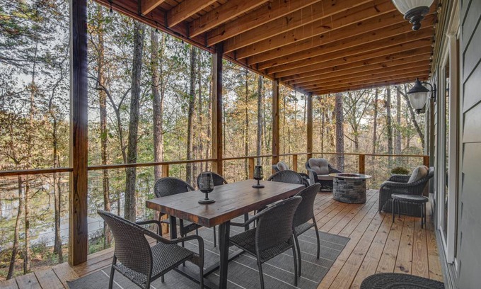 Tougaloo House | 278 m² House ∙ 6 bedrooms ∙ 13 guests