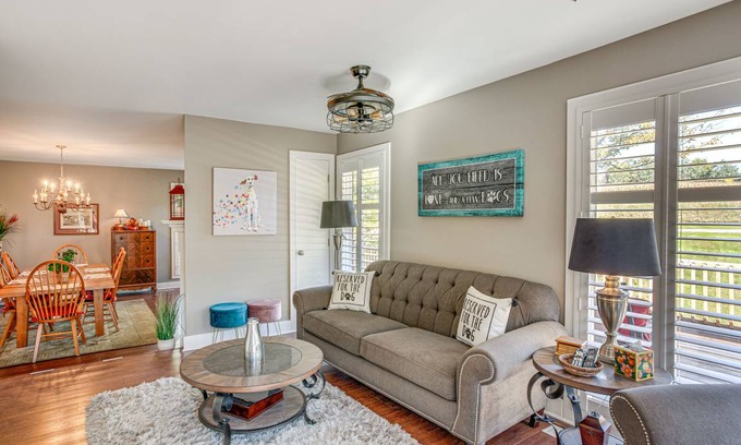 Mansfield House | 279 m² House ∙ 3 bedrooms ∙ 8 guests