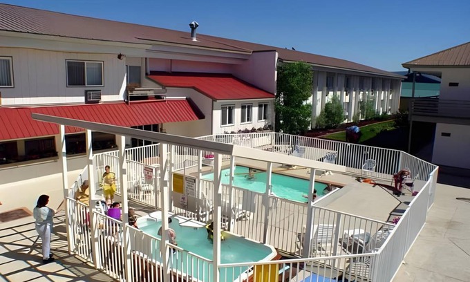 West Yellowstone Hotel | 28 m² Hotel ∙ 10 guests