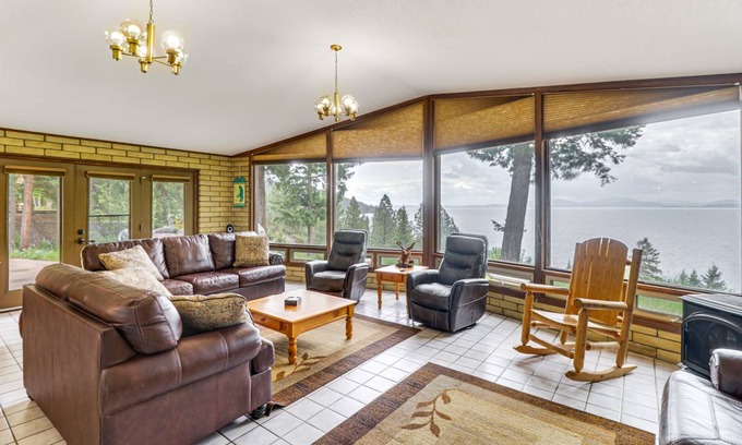 Bigfork House | 287 m² House ∙ 4 bedrooms ∙ 8 guests