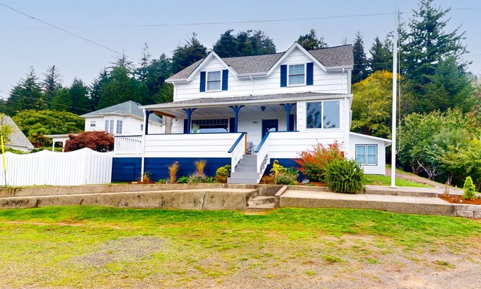 Gardiner House | 288 m² House ∙ 4 bedrooms ∙ 10 guests