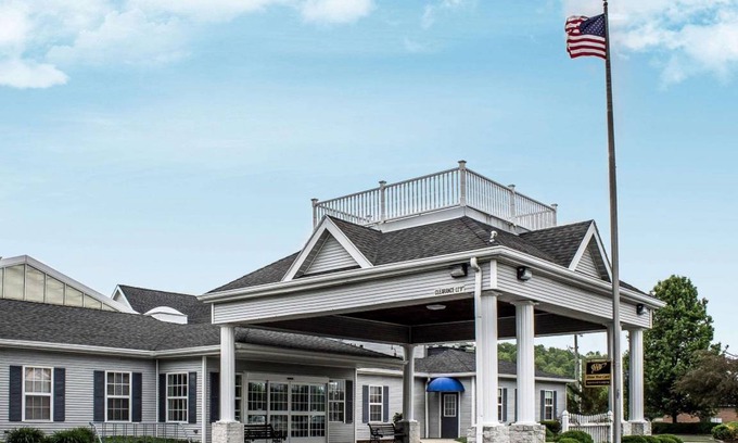Bellville Hotel | 300 m² Hotel ∙ 127 guests