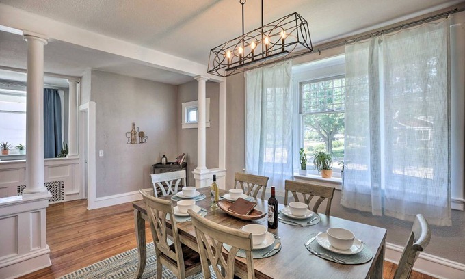 Folsom's Addition House | 303 m² House ∙ 4 bedrooms ∙ 10 guests
