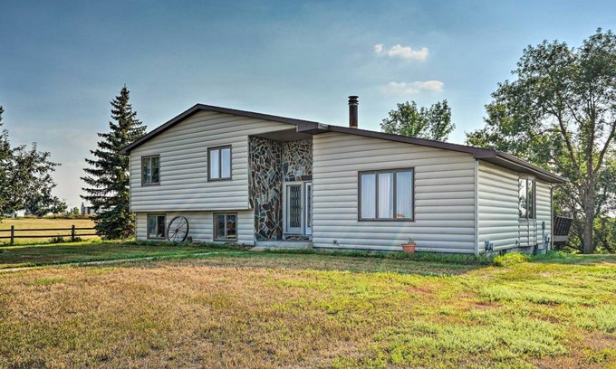 Mercer County House | 325 m² House ∙ 4 bedrooms ∙ 10 guests
