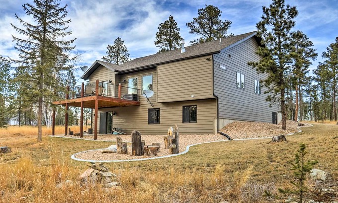 Deadwood House | 325 m² House ∙ 5 bedrooms ∙ 12 guests