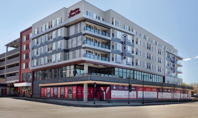 Watertown Hotel | 35 m² Hotel ∙ 2 bedrooms ∙ 127 guests