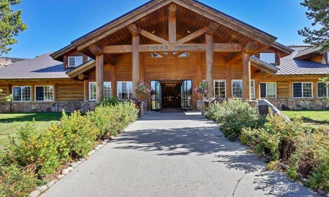 Flagg Ranch Cabin | 35 m² Lodge ∙ 5 guests