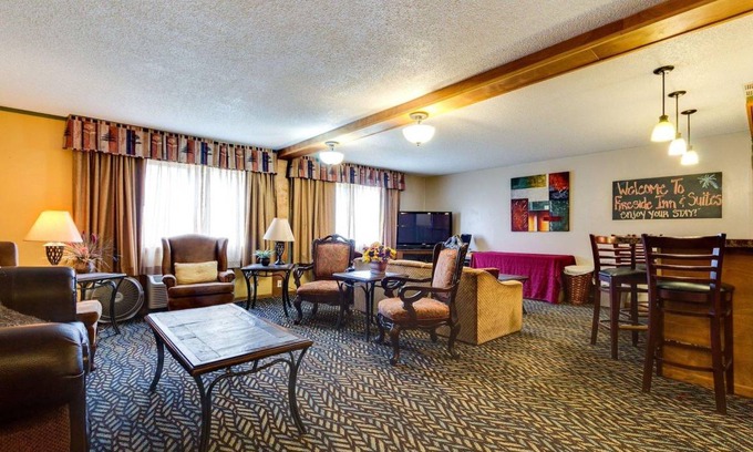 Devils Lake Hotel | 37 m² Hotel ∙ 127 guests