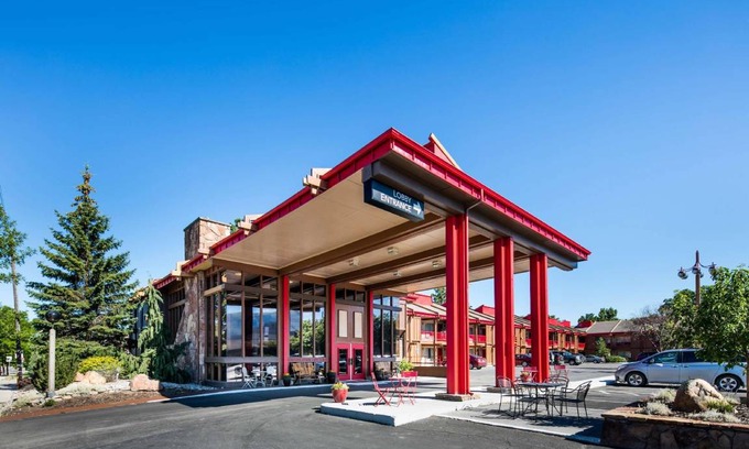 Heart of Missoula House | 37 m² Motel ∙ 127 guests