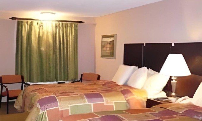 Parsons Hotel | 37 m² Motel ∙ 9 guests