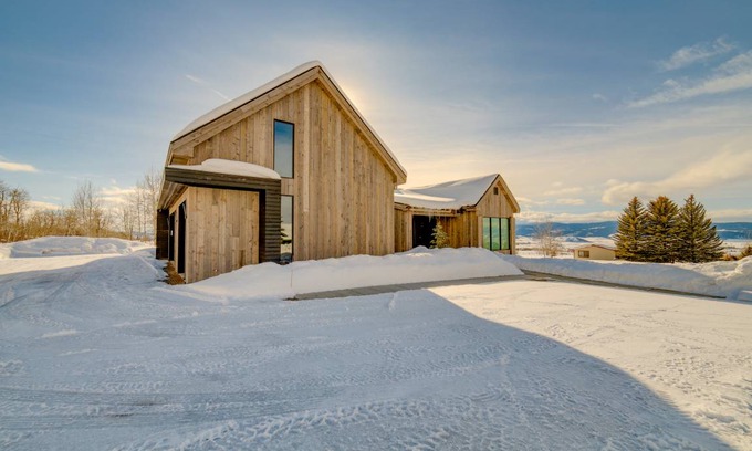 Star Valley Ranch House | 371 m² House ∙ 4 bedrooms ∙ 14 guests