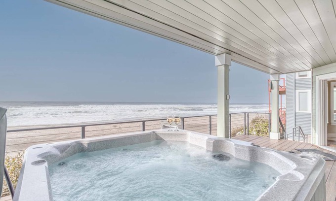 Lincoln Beach House | 402 m² House ∙ 4 bedrooms ∙ 12 guests