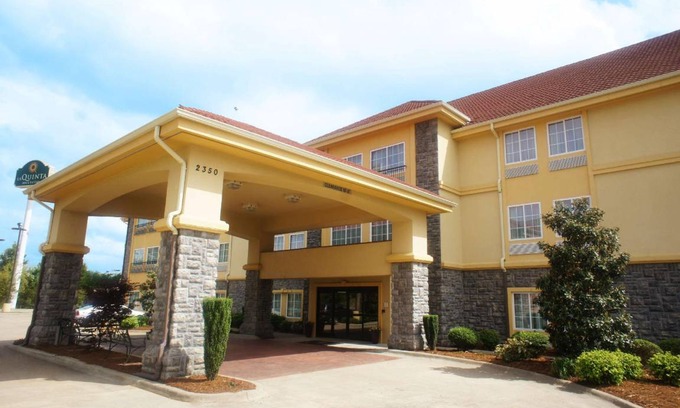 Conway Hotel | 42 m² Hotel ∙ 127 guests