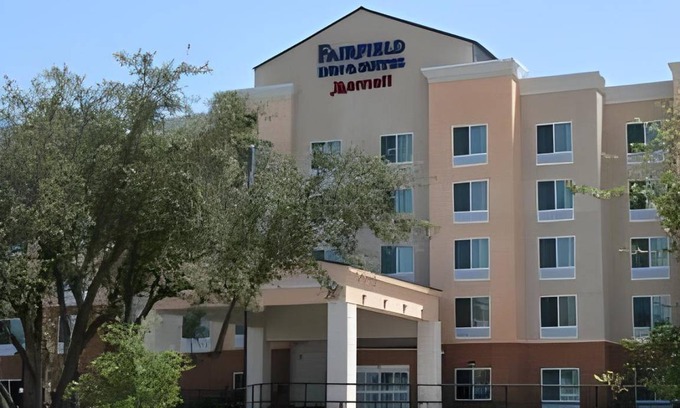 Schertz Hotel | 42 m² Hotel ∙ 8 guests