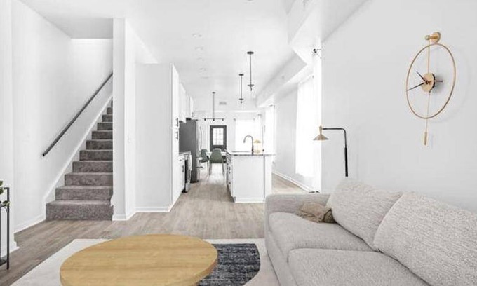 Holy Cross House | 498 m² House ∙ 6 bedrooms ∙ 16 guests