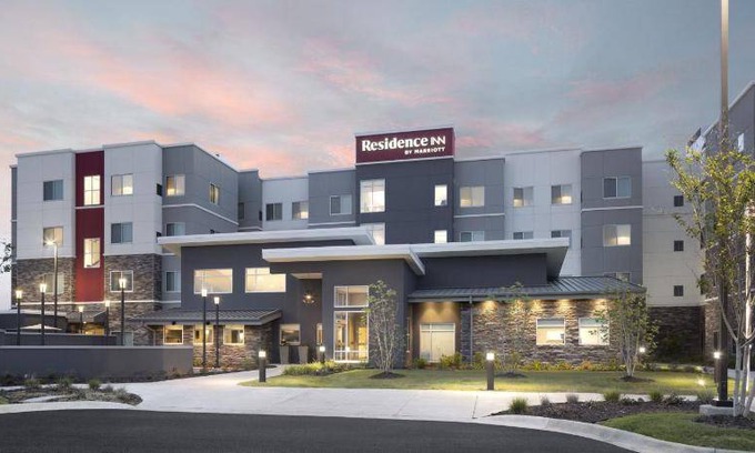 Jonesboro Hotel | 55 m² Hotel ∙ 9 guests