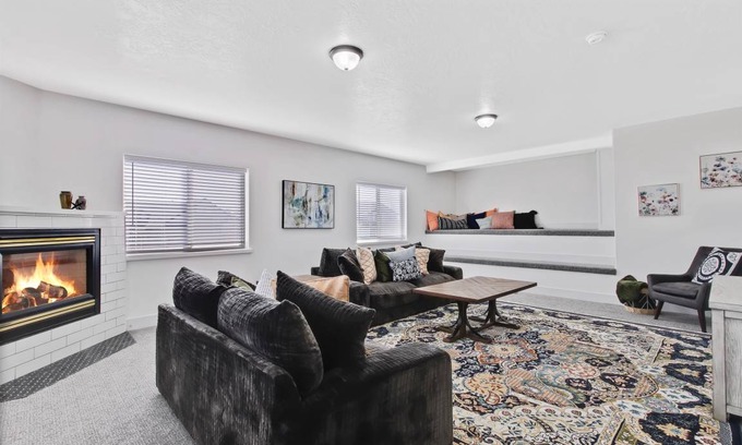 Meridian House | 557 m² House ∙ 2 bedrooms ∙ 6 guests