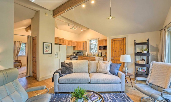 Ketchum Cottage | 72 m² Cabin ∙ 1 bedroom ∙ 3 guests