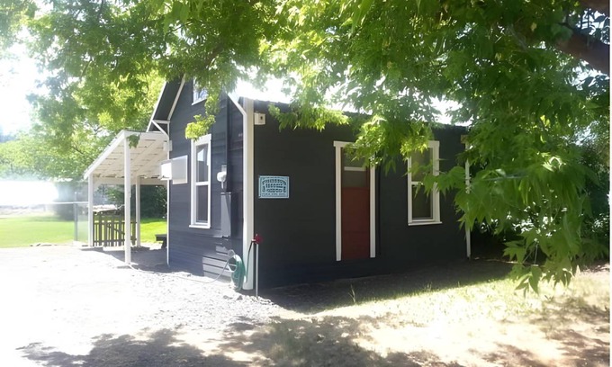 Wallowa Hotel | 74 m² Hotel ∙ 3 bedrooms ∙ 9 guests