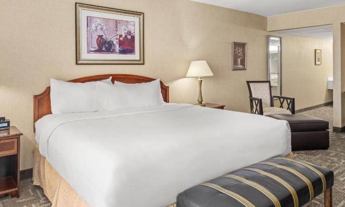 Billings Hotel | 77 m² Hotel ∙ 2 bedrooms ∙ 8 guests