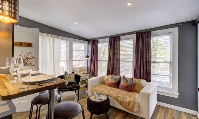 Central Midtown Apartment | #8 · Historic but Modern with Relaxing Natural Light