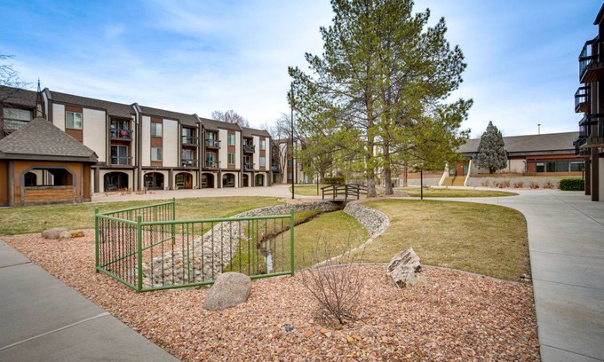 Grand Junction Apartment | 80 m² Apartment ∙ 2 bedrooms ∙ 4 guests