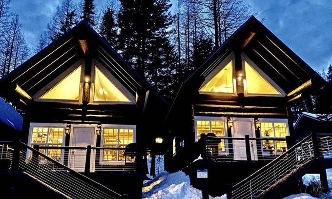 Whitefish Cabin | 84 m² Cabin ∙ 2 bedrooms ∙ 6 guests