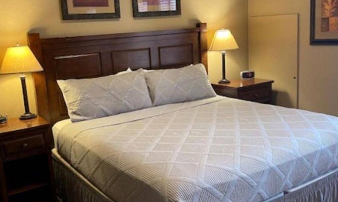 Kellogg Resort | 86 m² Resort ∙ 2 bedrooms ∙ 8 guests