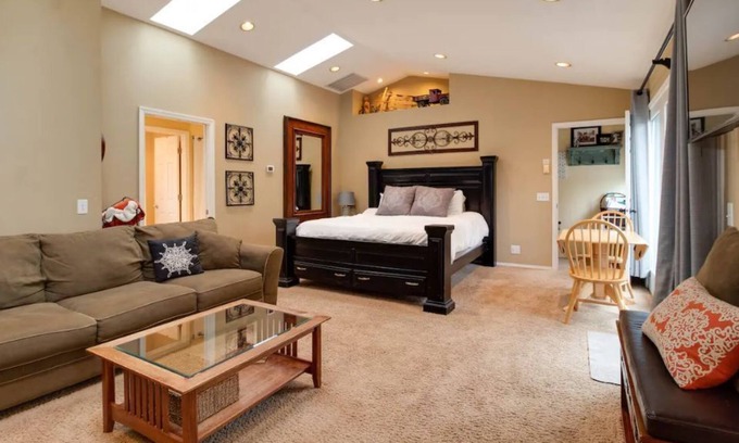 Orchard District Apartment | 8th St. Oasis in Bend
