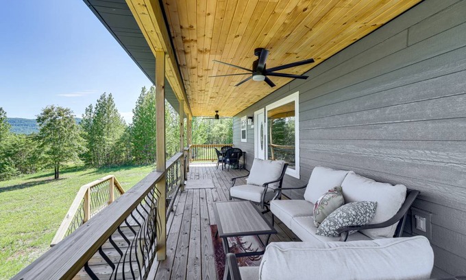 Jasper House | 92 m² House ∙ 2 bedrooms ∙ 6 guests