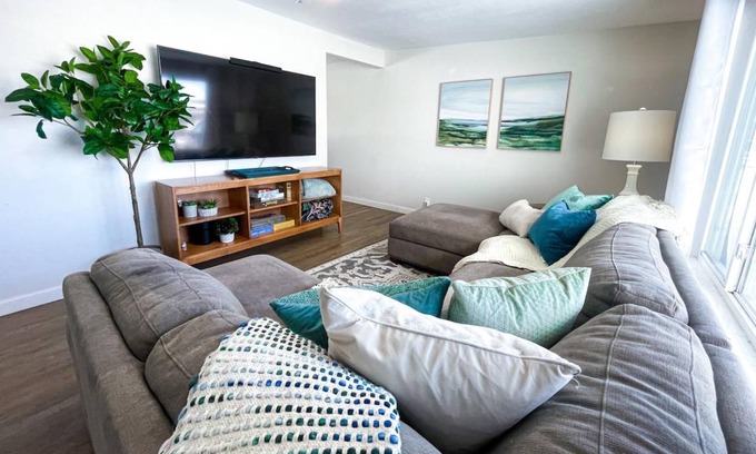 Murray House | 92 m² House ∙ 3 bedrooms ∙ 6 guests