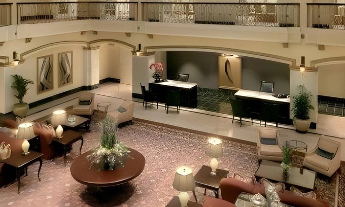 Downtown Hotel | 95 m² Hotel ∙ 127 guests