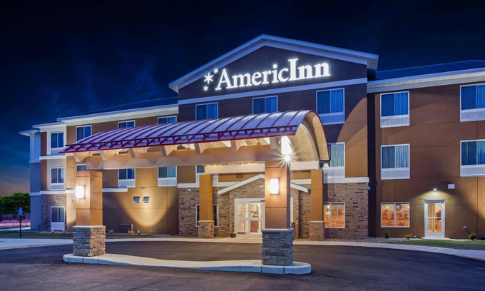 Havre Hotel | AmericInn by Wyndham Havre