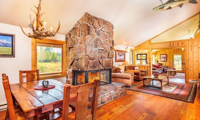 Moose Wilson Road House | Aspens A1A: The Aspens- Great Deck with Mountain Views and Western Charm