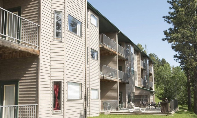 Lead Apartment | Beautiful 1 bedroom unit at resort, sleeps 4