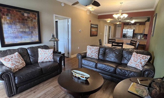 Sevierville Condo | Beautiful First Floor 2 Bed 2 Bath Riverfront Condo