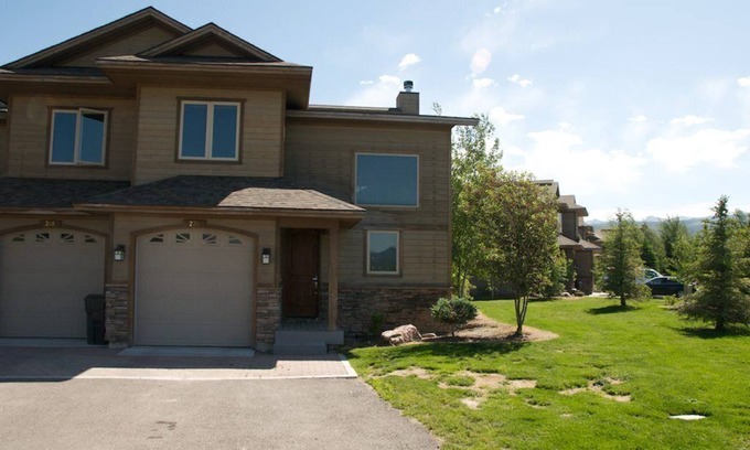 Victor House | Beautiful Trail Creek Springs Townhome Jackson/Yellowstone/Grand Teton