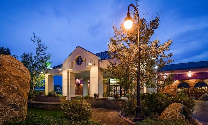 Butte Hotel | Best Western Plus Butte Plaza Inn