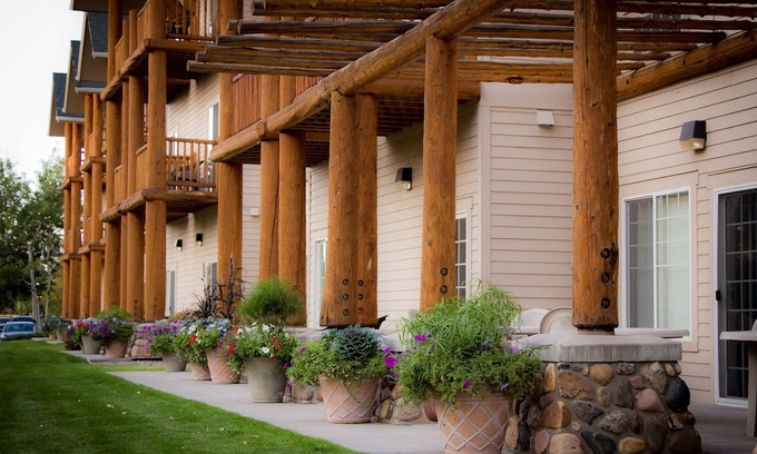 Great Falls Hotel | Best Western Plus Riverfront Hotel and Suites
